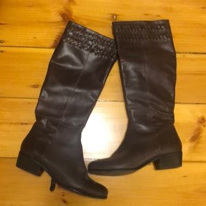 Joie’ braided top brown riding boots